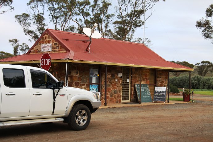 Booking in at Fraser Range Station