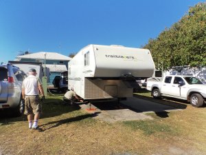 Downunda Comes to Shorty's Aid in Setting Up the Fiver