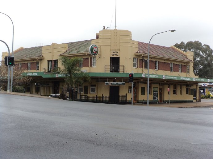 Beautiful Old Building in Cowra