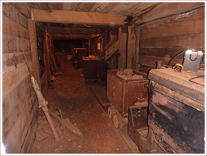 Reproduction Underground Mine