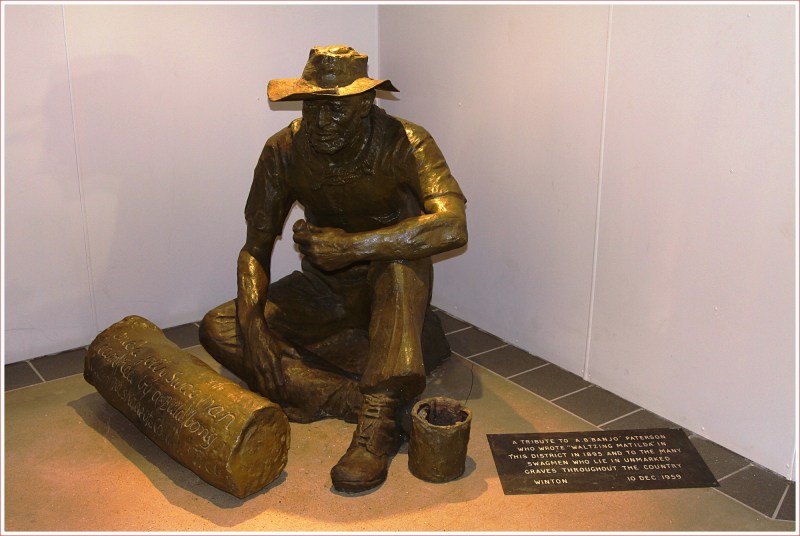 Statue on Display at the Waltzing Matilda Centre