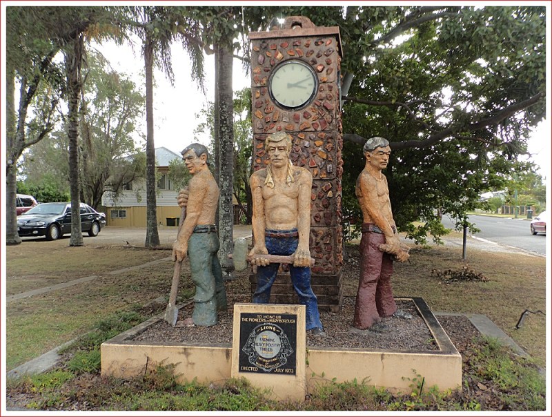 Monument to the early pioneers of Maryborough